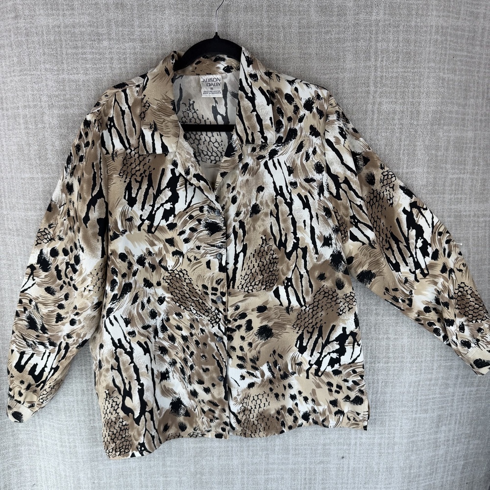 Allison Daley Blouse Womens 16 Beige Animal Print Collared Long Sleeve Relaxed